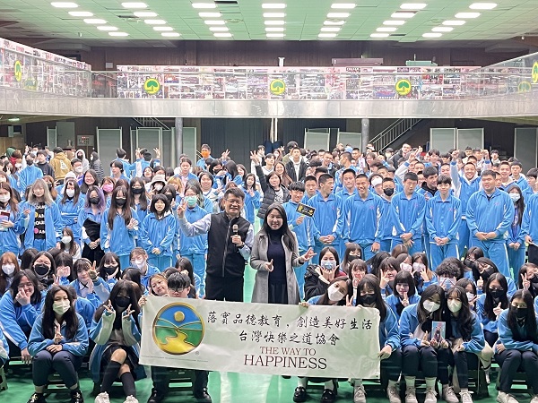 新北市61校推品格講座　學生學習做出正確選擇1